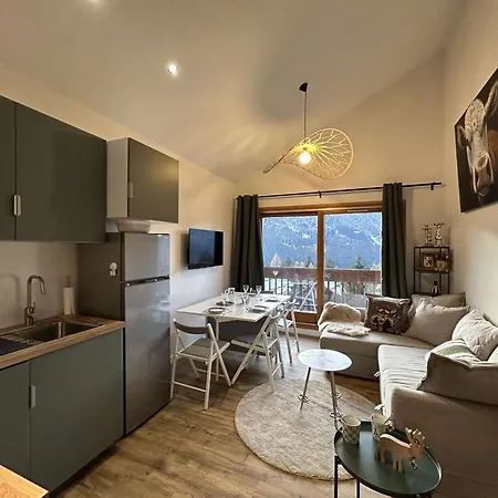 3 Pieces Avec Mezzanine, 5 Pers, Meribel - Animaux Admis, Wifi - Fr-1-180-595 * Les Allues