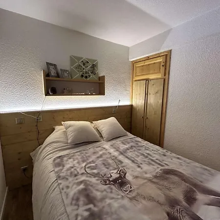 3 Pieces Avec Mezzanine, 5 Pers, Meribel - Animaux Admis, Wifi - Fr-1-180-595 *