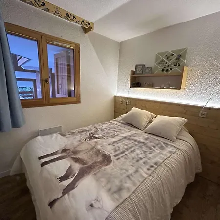 3 Pieces Avec Mezzanine, 5 Pers, Meribel - Animaux Admis, Wifi - Fr-1-180-595 Apartment