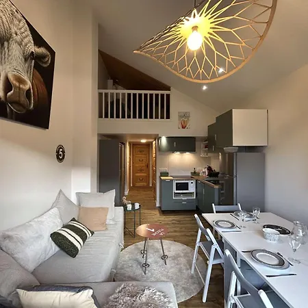 3 Pieces Avec Mezzanine, 5 Pers, Meribel - Animaux Admis, Wifi - Fr-1-180-595 Apartment Les Allues